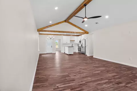 Living - 109 E Florida St, Beebe, AR 72012 photo 1 of 5