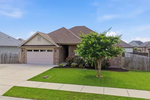 1760 Sylar, Conway, AR 72034