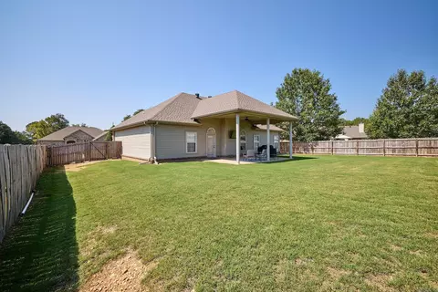 Exterior - 2612 Durango Dr, Benton, AR 72019 photo 6 of 6