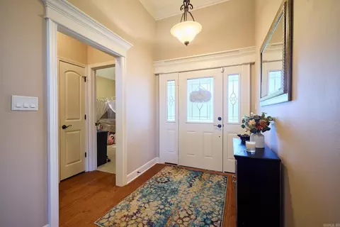 Entry Way - 2612 Durango Dr, Benton, AR 72019 photo 1 of 2