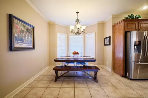 Dining - 2612 Durango Dr, Benton, AR 72019 photo 2 of 2