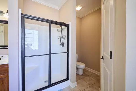 Bath - 2612 Durango Dr, Benton, AR 72019 photo 3 of 5