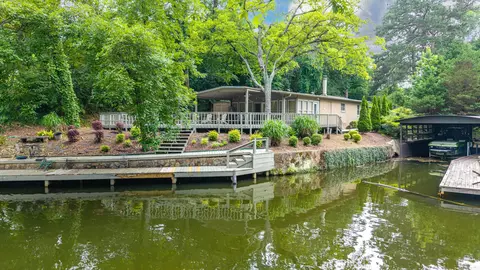 1925 Lakeshore Dr, Hot Springs, AR 71913