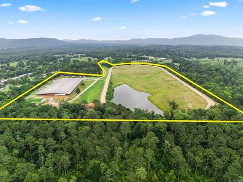 188 Lemay Pl, Hot Springs, AR 71913