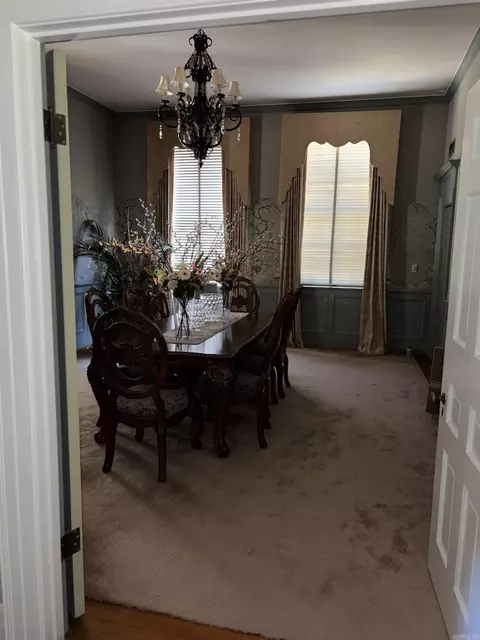 Dining - 1 Elmwood Cir, Pine Bluff, AR 71603 photo 4 of 5