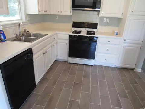 4 Patty Ln, Conway, AR 72032 photo 13
