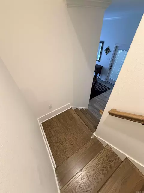Entry Way - 4025 Elizabeth Ct, Benton, AR 72019 photo 3 of 4
