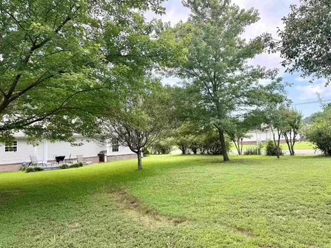 Exterior - 418 N Beech St, Beebe, AR 72012 photo 7 of 7