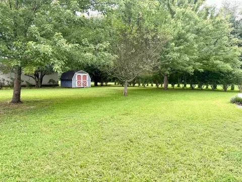 Exterior - 418 N Beech St, Beebe, AR 72012 photo 5 of 7
