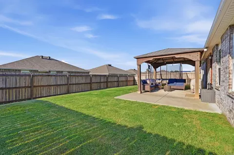 Exterior - 1350 Acuff Ln, Conway, AR 72034 photo 5 of 6