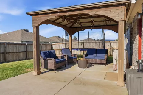 Exterior - 1350 Acuff Ln, Conway, AR 72034 photo 4 of 6
