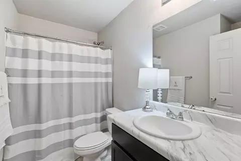 Bath - 1350 Acuff Ln, Conway, AR 72034 photo 2 of 2
