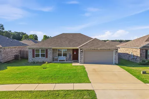 Exterior - 1350 Acuff Ln, Conway, AR 72034 photo 2 of 6