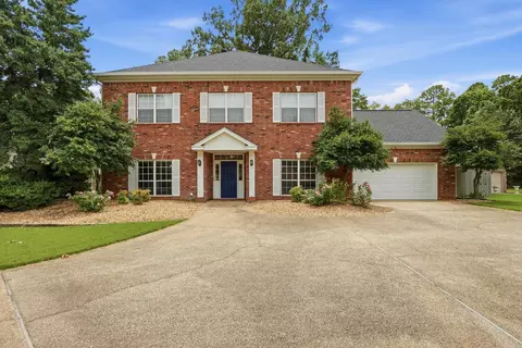 102 Montpellier Dr, Maumelle, AR 72113