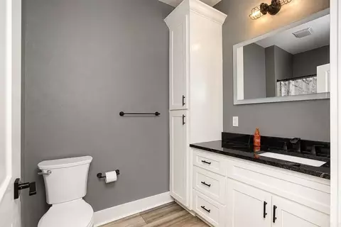 Bath - 616 Ussery, Jefferson, AR 72079 photo 4 of 6