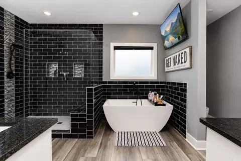 Bath - 616 Ussery, Jefferson, AR 72079 photo 1 of 6