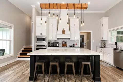 Kitchen - 616 Ussery, Jefferson, AR 72079 photo 2 of 5