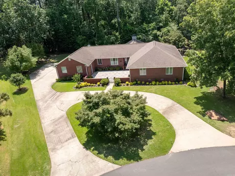 1021 Huntington Pl, Heber Springs, AR 72543