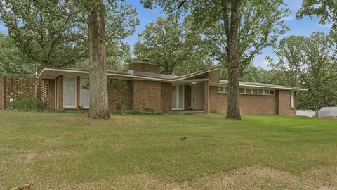 100 Holmes Rd, Jonesboro, AR 72401