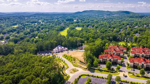 6 Founders Estates Dr, Little Rock, AR 72223