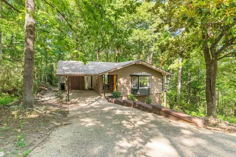 9 Gava Ln, Hot Springs Village, AR 71909