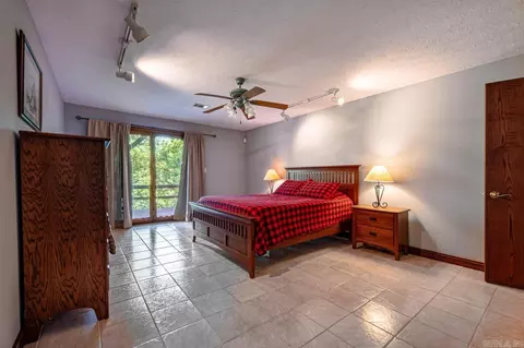 Bedroom - 312 Shadow Oak Ln, Mammoth Spring, AR 72554 photo 5 of 5