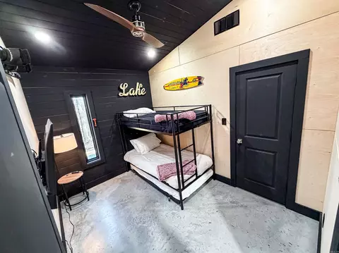 Bedroom - 85 Traway Ln, Edgemont, AR 72044 photo 3 of 6
