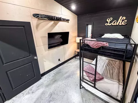Bedroom - 85 Traway Ln, Edgemont, AR 72044 photo 4 of 6