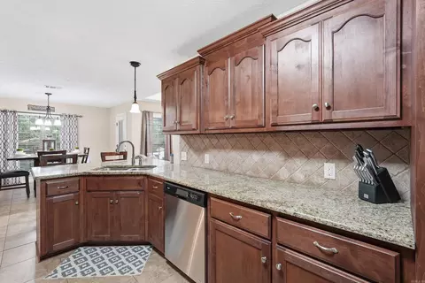 Kitchen - 30 Cedar Knolls Loop, Greenbrier, AR 72058 photo 4 of 5