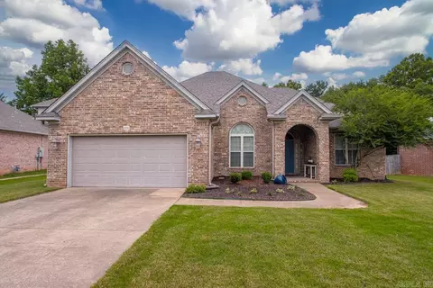 Exterior - 4014 Evergreen Dr, Benton, AR 72015 photo 7 of 8