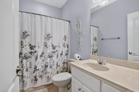 Bath - 4014 Evergreen Dr, Benton, AR 72015 photo 1 of 1