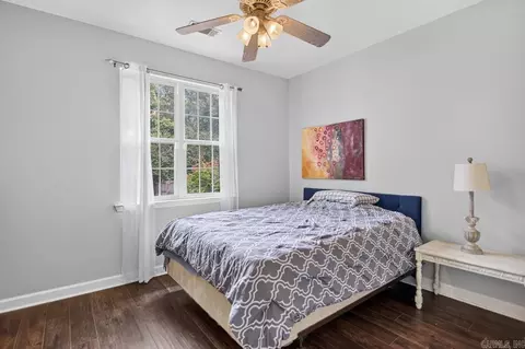 Bedroom - 4014 Evergreen Dr, Benton, AR 72015 photo 1 of 2