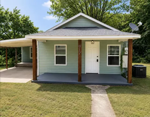 917 Heights Rd, Benton, AR 72019