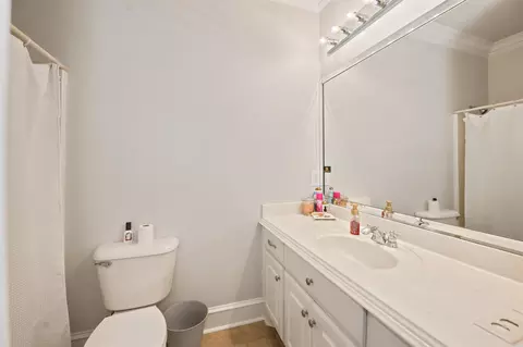 Bath - 200 W Hillcrest Dr, Alexander, AR 72002 photo 5 of 5