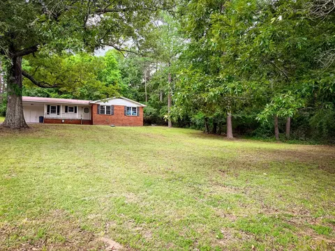 662 College Dr, Melbourne, AR 72556