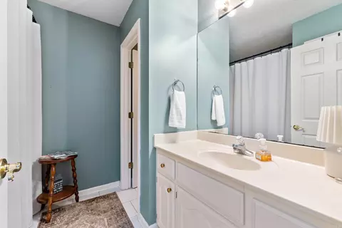 Bath - 3100 Crawford Loop, Conway, AR 72034 photo 1 of 5