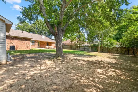 Exterior - 3100 Crawford Loop, Conway, AR 72034 photo 6 of 7