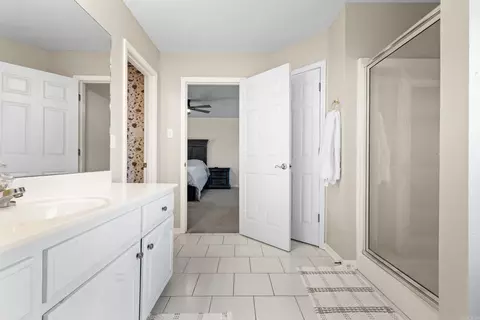 Bath - 3100 Crawford Loop, Conway, AR 72034 photo 5 of 5