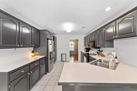 Kitchen - 3100 Crawford Loop, Conway, AR 72034 photo 2 of 2