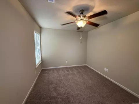 Bedroom - 13032 Skyridge Cv, Alexander, AR 72002 photo 10 of 15