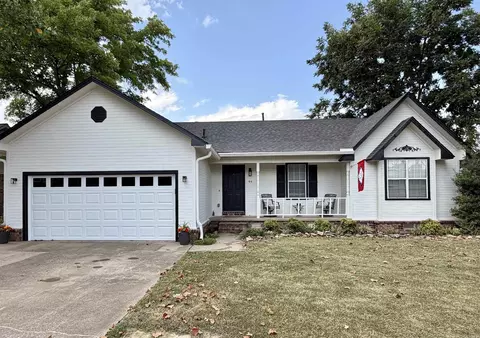 44 Sherwood Loop, Searcy, AR 72143