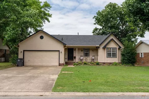 44 Sherwood Loop, Searcy, AR 72143