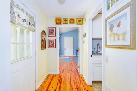 Entry Way - 3582 Riverview Dr, Norfork, AR 72658 photo 2 of 2