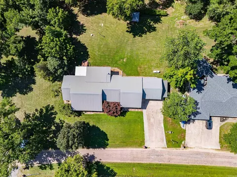 View/Area - 3582 Riverview Dr, Norfork, AR 72658 photo 1 of 3