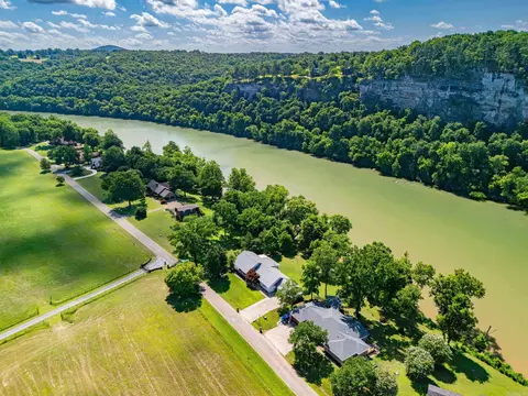 View/Area - 3582 Riverview Dr, Norfork, AR 72658 photo 3 of 3