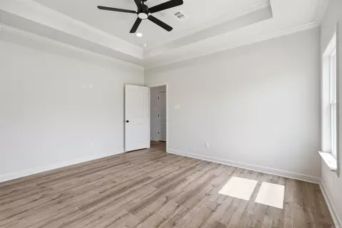 Bedroom - 904 Bratton Rd, Lonoke, AR 72086 photo 3 of 9