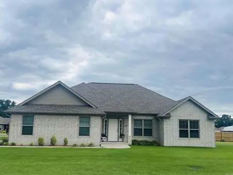 1208 Ridgefield Cir, Searcy, AR 72143
