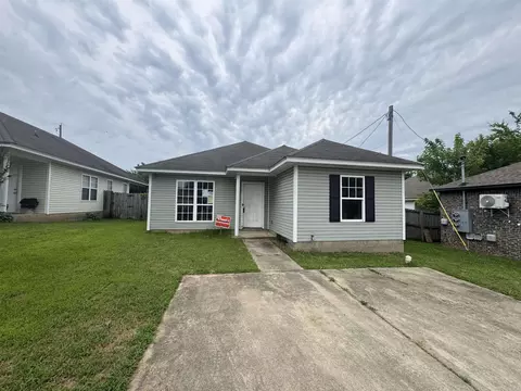 17 Villa Dr, Sherwood, AR 72120