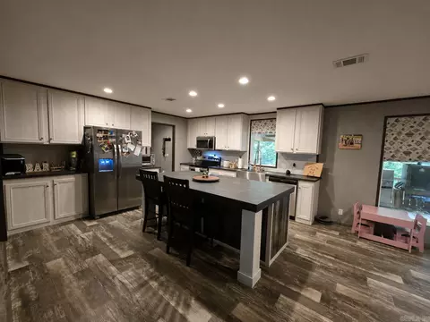 8330 Elm, Benton, AR 72015 photo 5