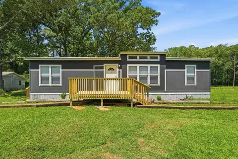 7612 Old Warren Rd, Pine Bluff, AR 71603